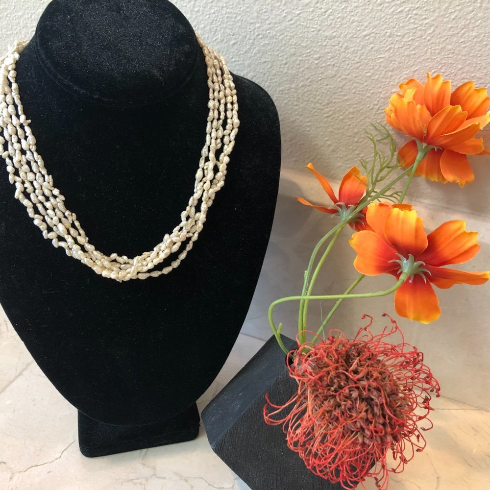 Keshi 5 strands pearl necklace - white with a clasp